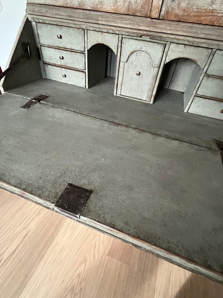 Antique Swedish Cupboard (19th Century, Pine, Painted, Two pieces) - Image 15