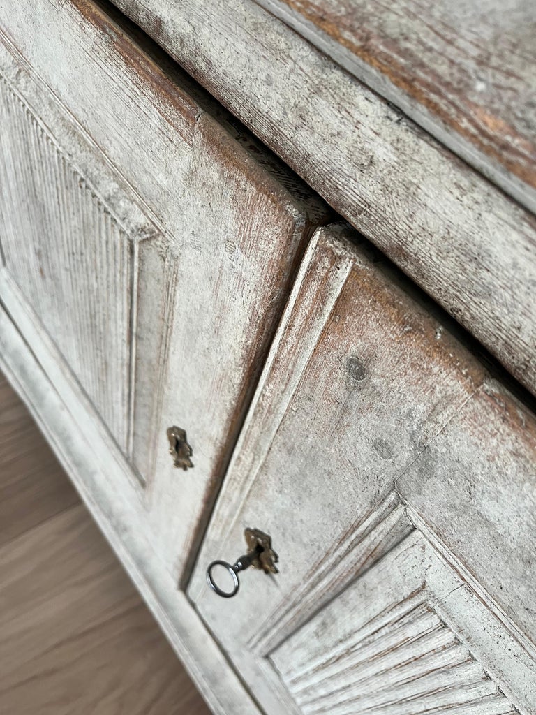 Antique Swedish Cupboard (19th Century, Pine, Painted, Two pieces) - Image 11