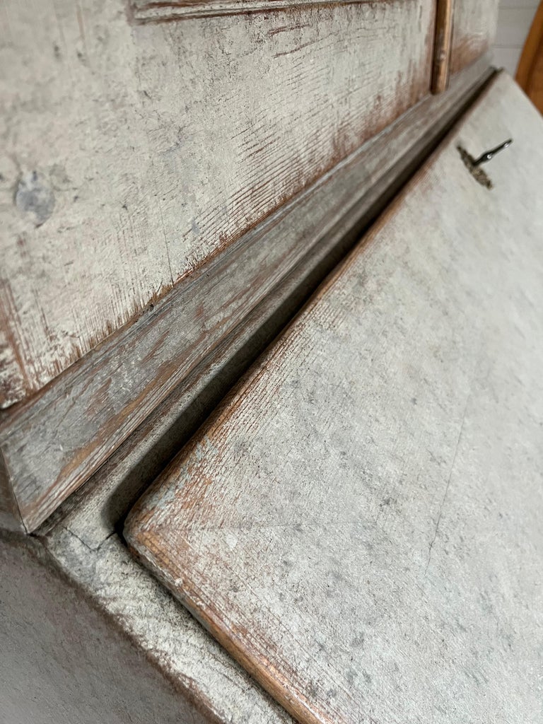 Antique Swedish Cupboard (19th Century, Pine, Painted, Two pieces) - Image 9