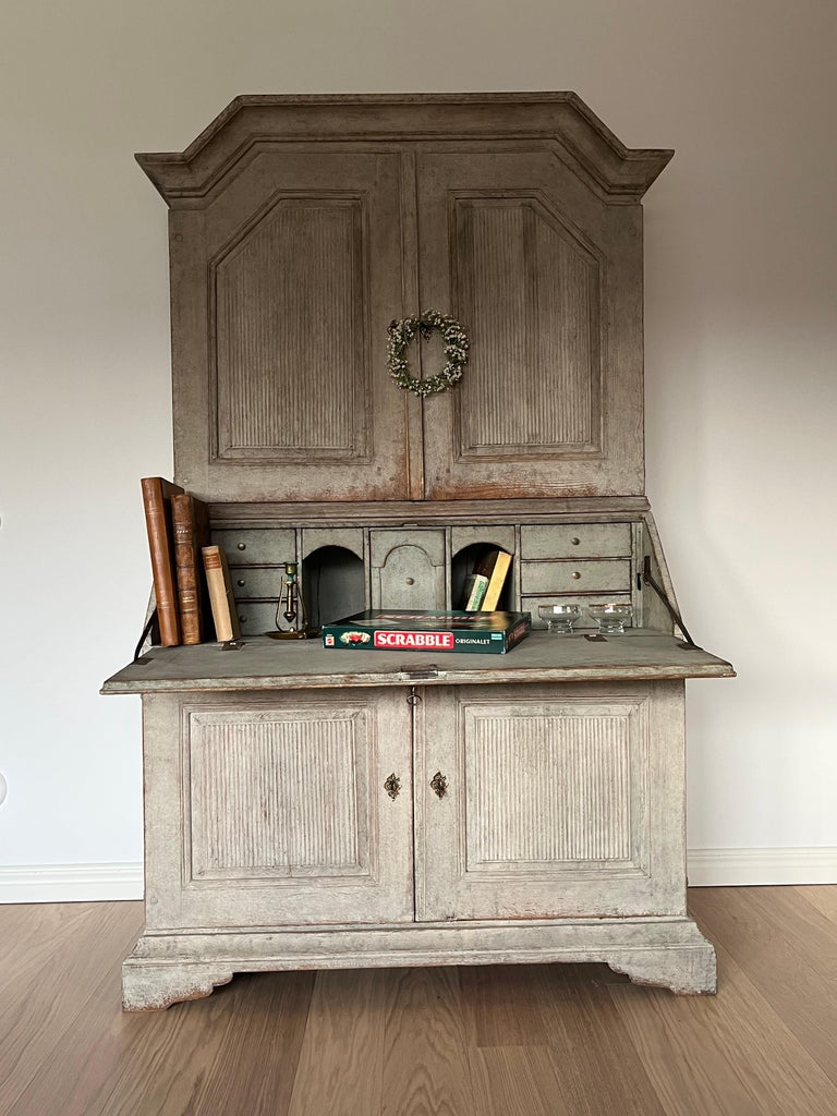 Antique Swedish Cupboard (19th Century, Pine, Painted, Two pieces) - Image 2